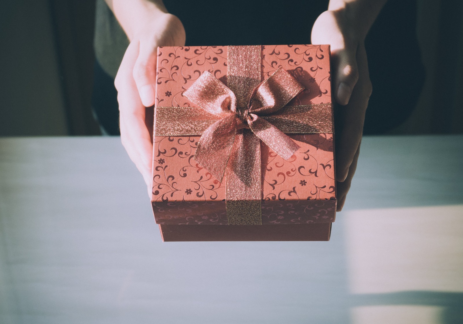 Sugestões de presentes inusitados para dar de amigo secreto sem errar