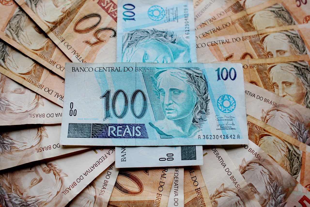 Salário mínimo de 2024 foi DECIDIDO? Saiba qual o novo valor!