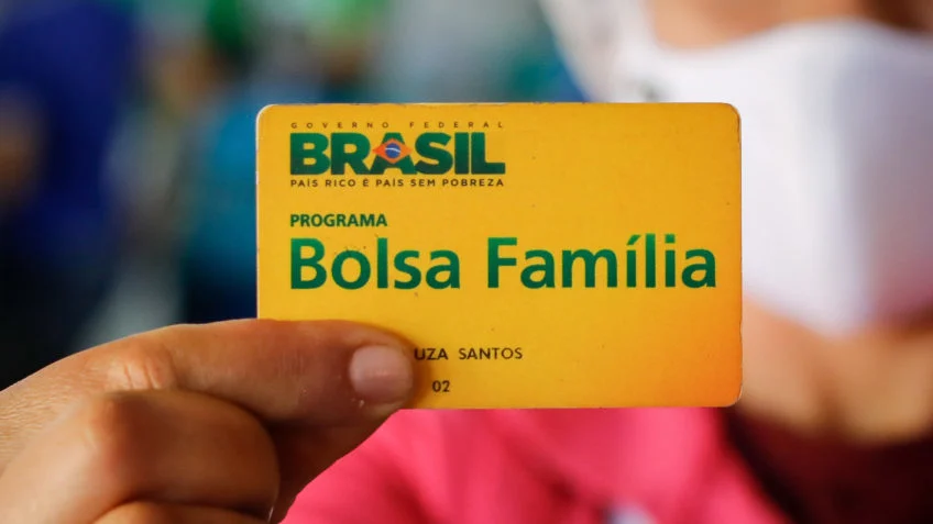 Bolsa Família ANTECIPADO foi confirmado? Saiba aqui!