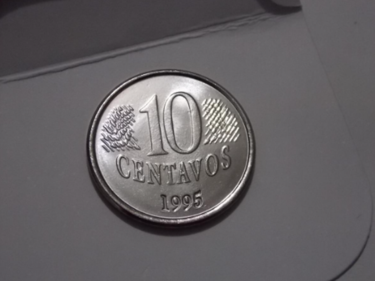 Quem tem, se deu bem: Essa Moeda de 10 CENTAVOS vale muito!