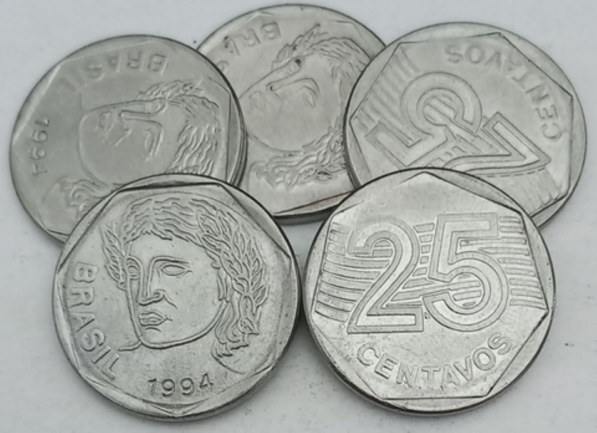 Quem tem se deu bem: MOEDAS de 25 CENTAVOS que valem OURO na Numismática
