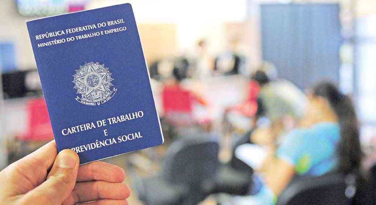 Jornada de trabalho REDUZIDA entrará em vigor; entenda como funcionará