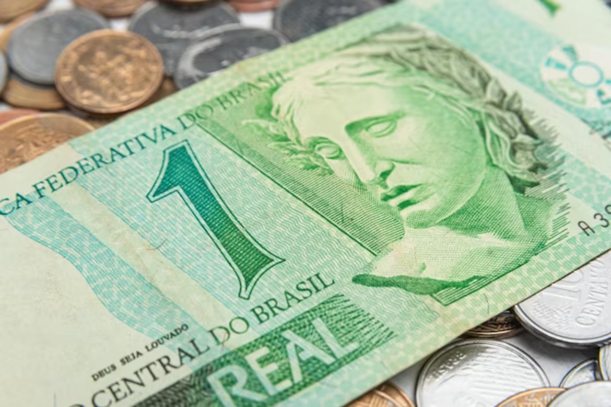 Você tem uma NOTA DE 1 REAL em casa? Então, PRESTE ATENÇÃO nos detalhes; ela pode valer muito