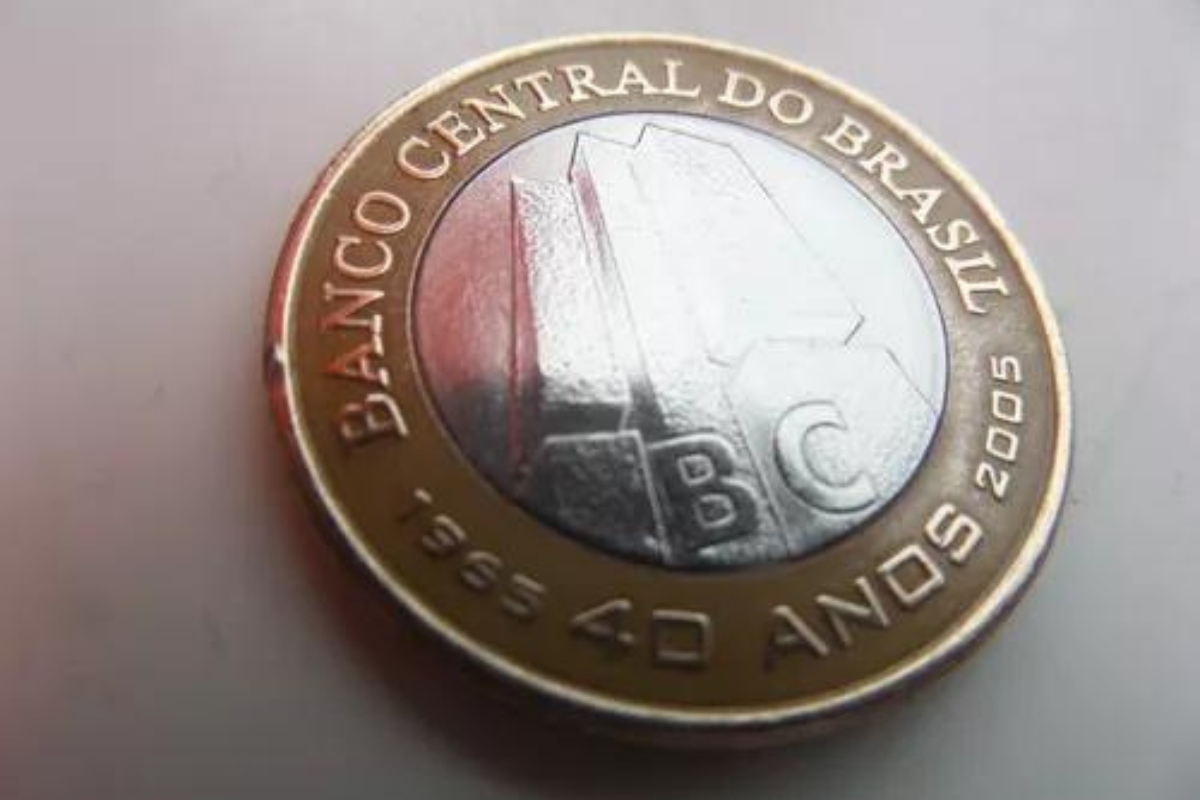 Confira QUANTO VALE a moeda rara dos 40 anos do Banco Central