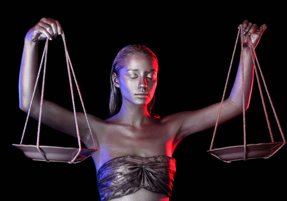 Libra combina com qual signo