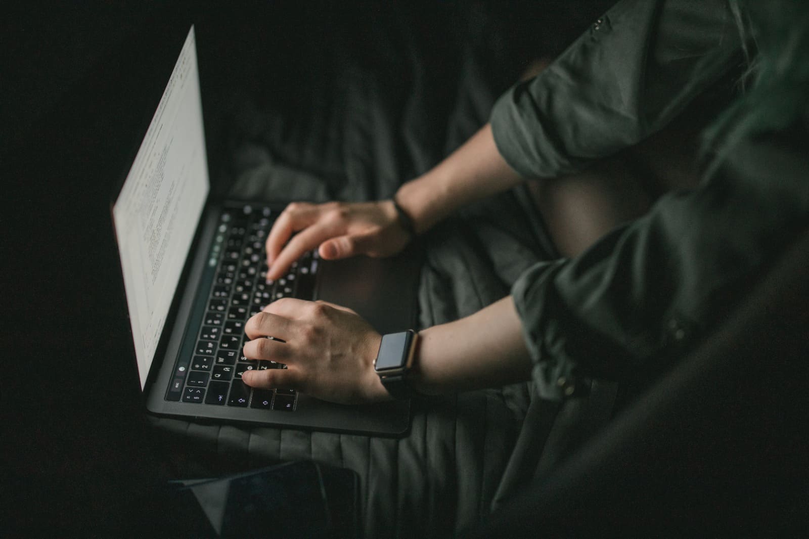 2 exercícios que todo mundo que trabalha na frente do computador precisa fazer