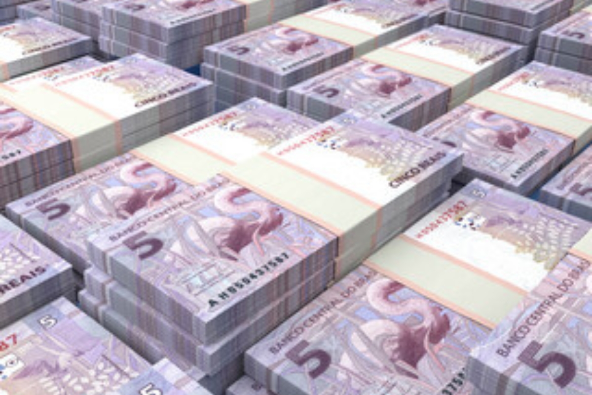 Cédula de 5 reais é vendida por R$ 2 mil e você pode fazer o mesmo; veja como