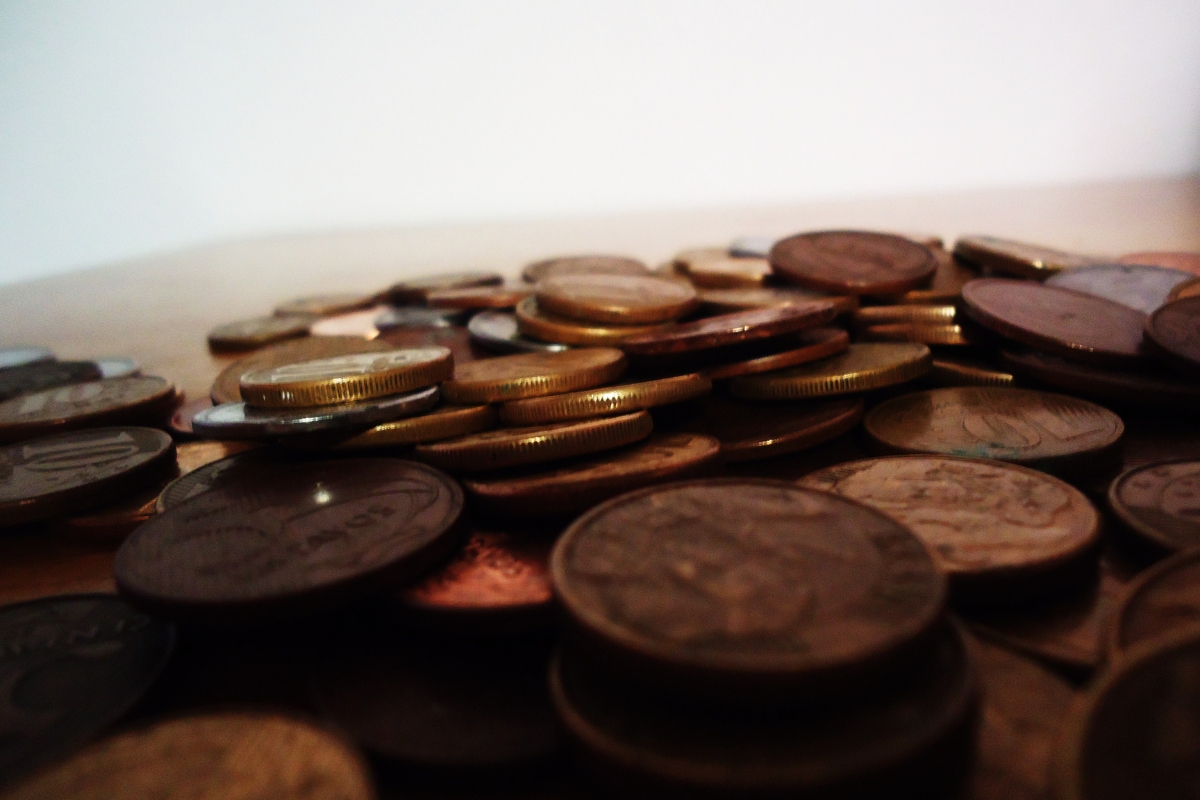 Moedas de 5 centavos e 10 centavos VALEM JUNTAS R$ 1 mil