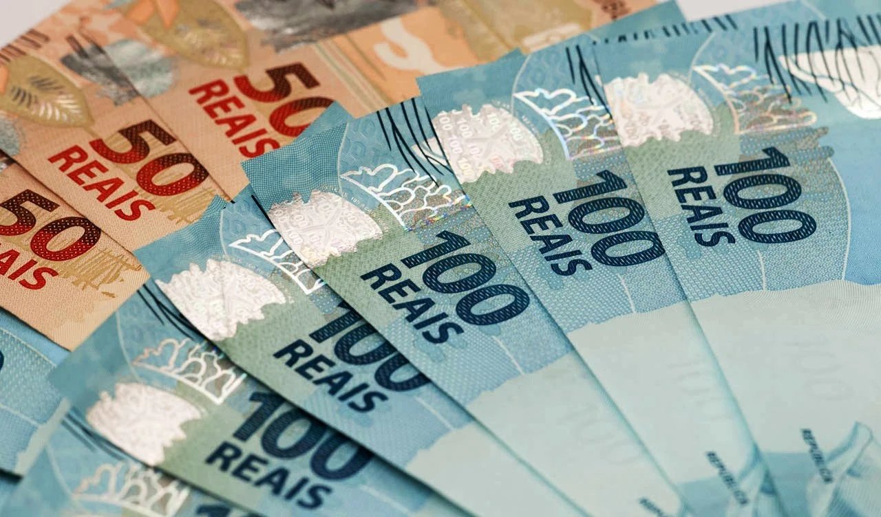 De onde menos se espera pode aparecer um DINHEIRO EXTRA: a conta de um parente falecido; entenda