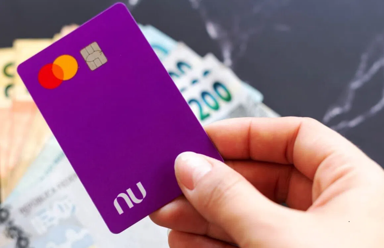 Pegue dinheiro emprestado no Nubank e só comece a pagar ano que vem! Saiba como