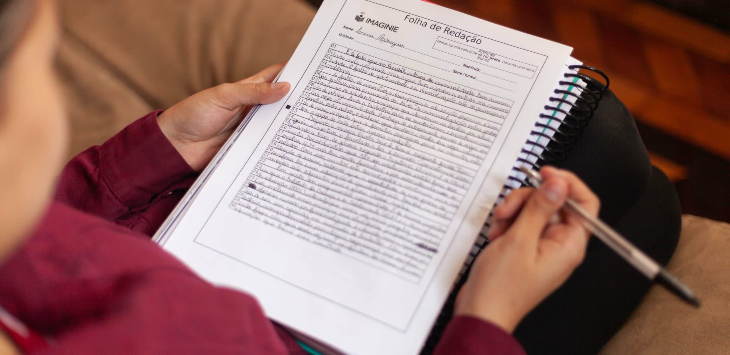 Como evitar vícios de linguagem na redação. Imagem: Reprodução