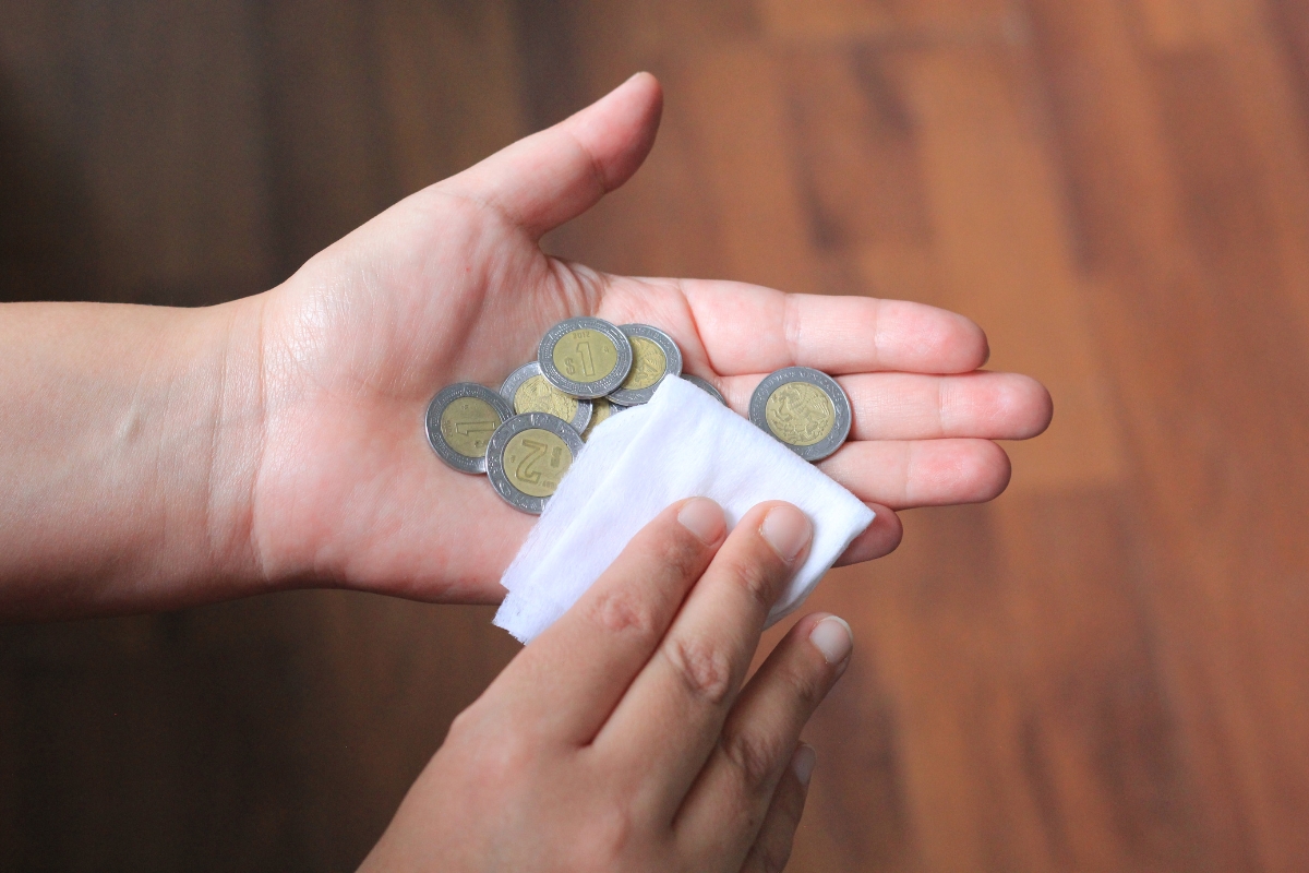 Você tem MOEDAS VALIOSAS E RARAS em casa? Então, aprenda como LIMPAR E CONSERVAR agora mesmo