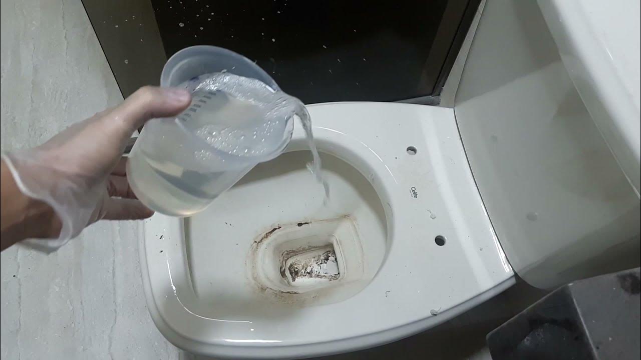 Aqui está a fórmula eficaz de desencardir o vaso sanitário e eliminar as manchas