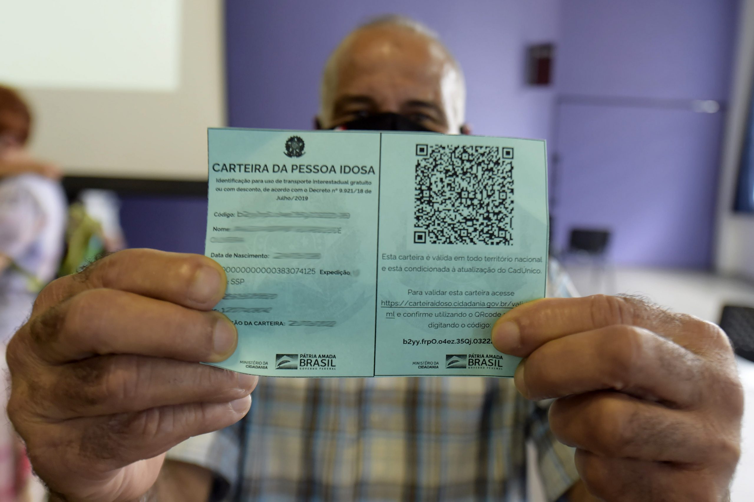 Carteira do Idoso: veja como solicitar e saiba como se proteger do uso indevido!