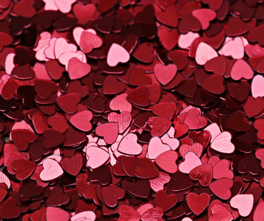 Aquário, Gêmeos e Áries no amor em 2024: confira as previsões!