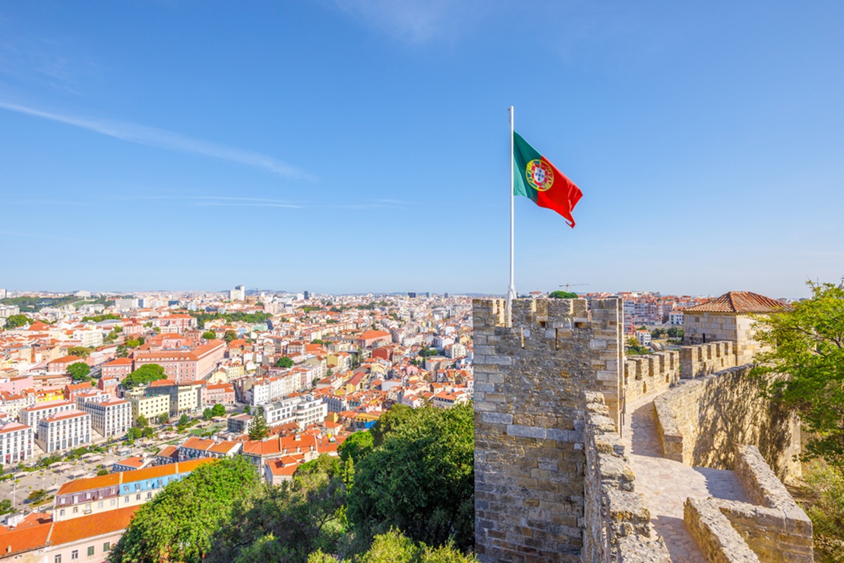 Você quer ir embora do Brasil? Confira as 10 profissões com mais oportunidade de emprego em Portugal