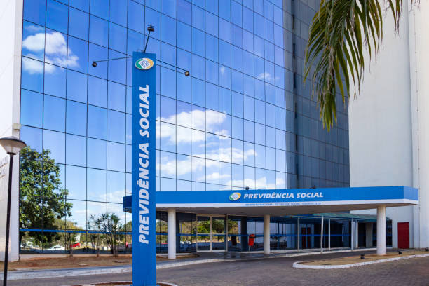 Concurso nível médio do INSS 2024 tem lista de VAGAS DIVULGADAS; salários de até R$ 14,1 MIL