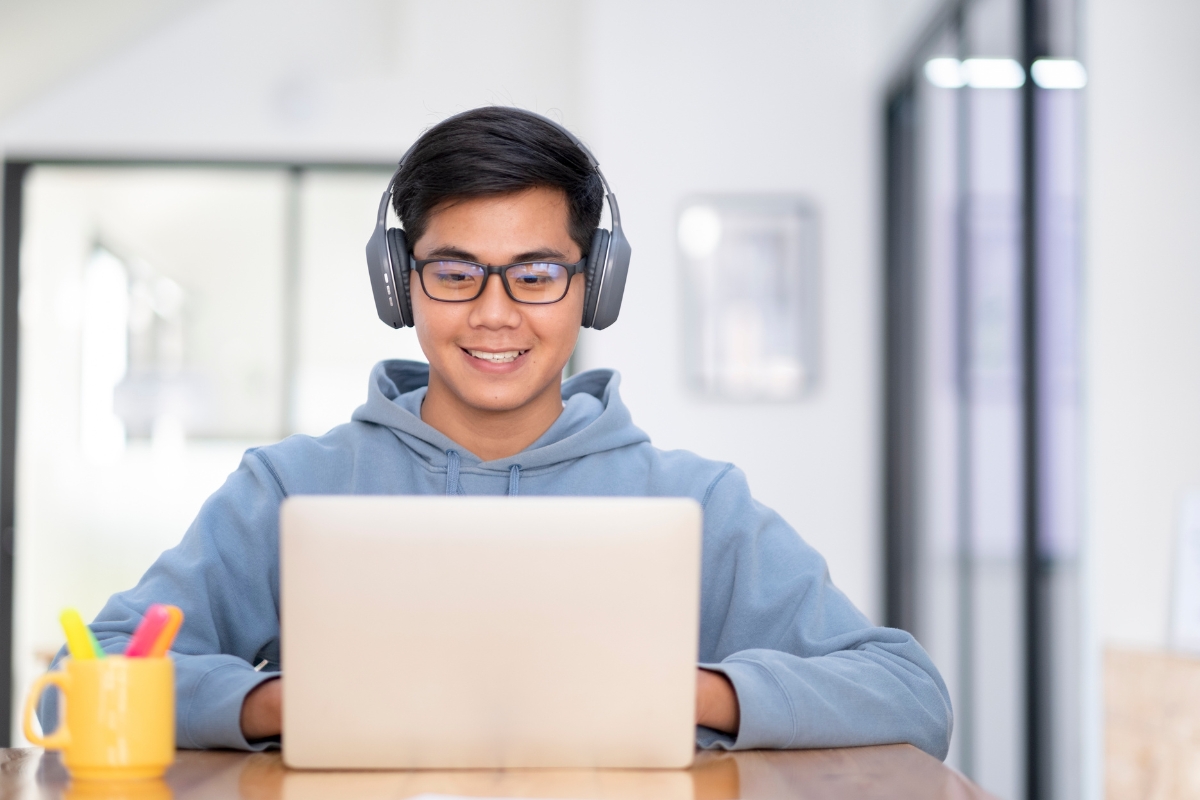 Programa Juventude Digital tem 500 VAGAS ABERTAS: veja os REQUISITOS