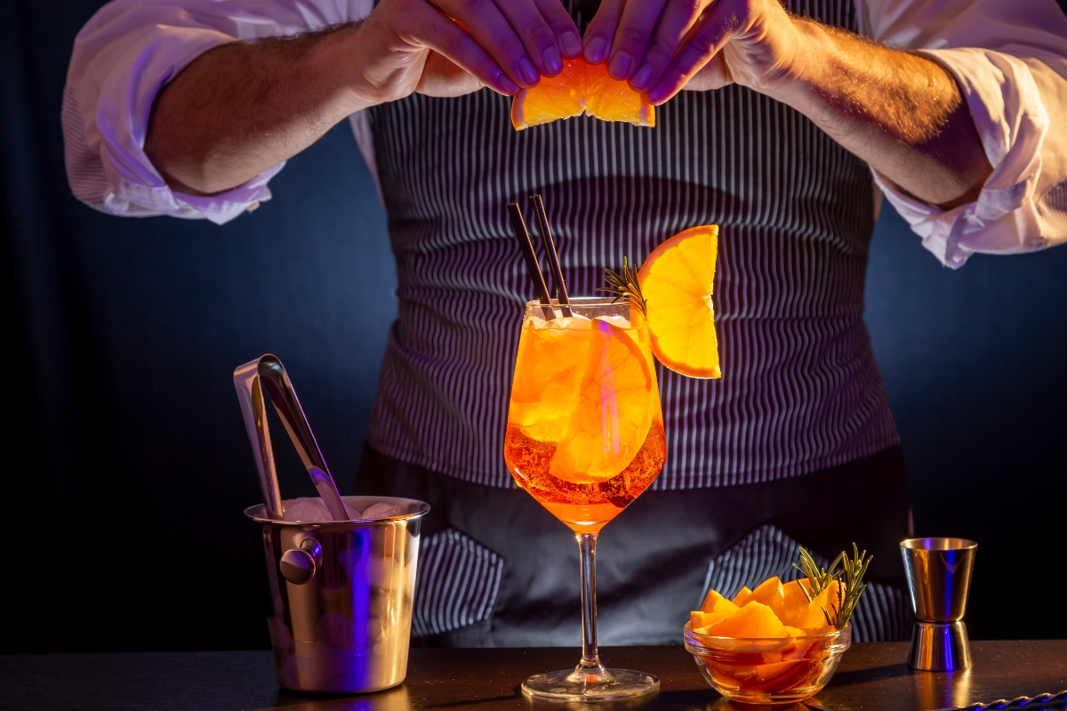 Curso de bartender com 500 vagas liberadas; saiba mais
