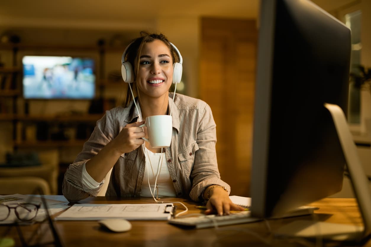 Home office ou trabalho híbrido? Saiba quais são as disputas em torno da volta ao escritório em 2024