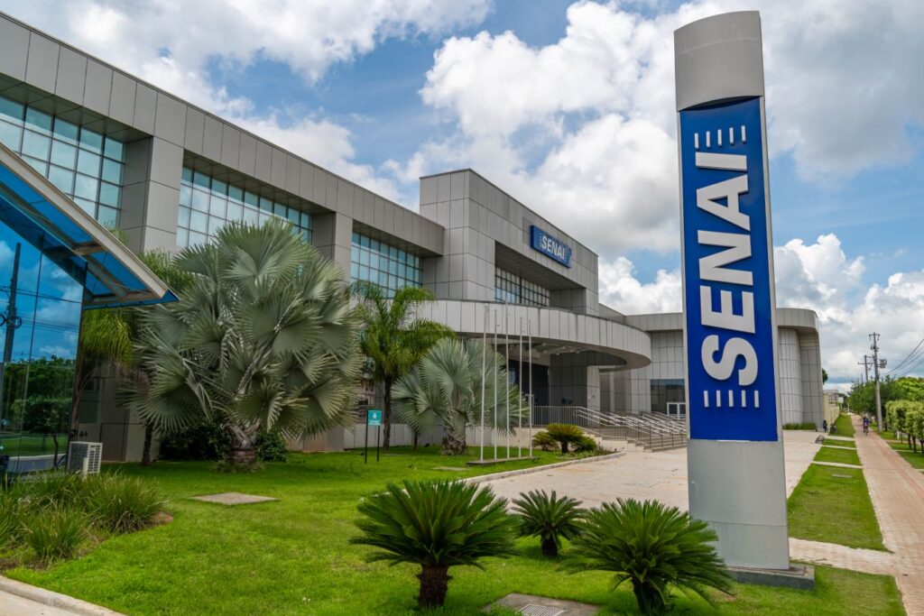 Senai abre 51 mil vagas; há oportunidades para cursos gratuitos e pagos Senai abre 51 mil vagas; há oportunidades para cursos gratuitos e pagos