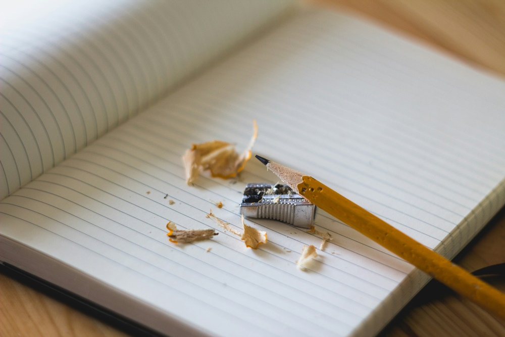 Quais são os termos acessórios de uma oração? (Foto: Unsplash).