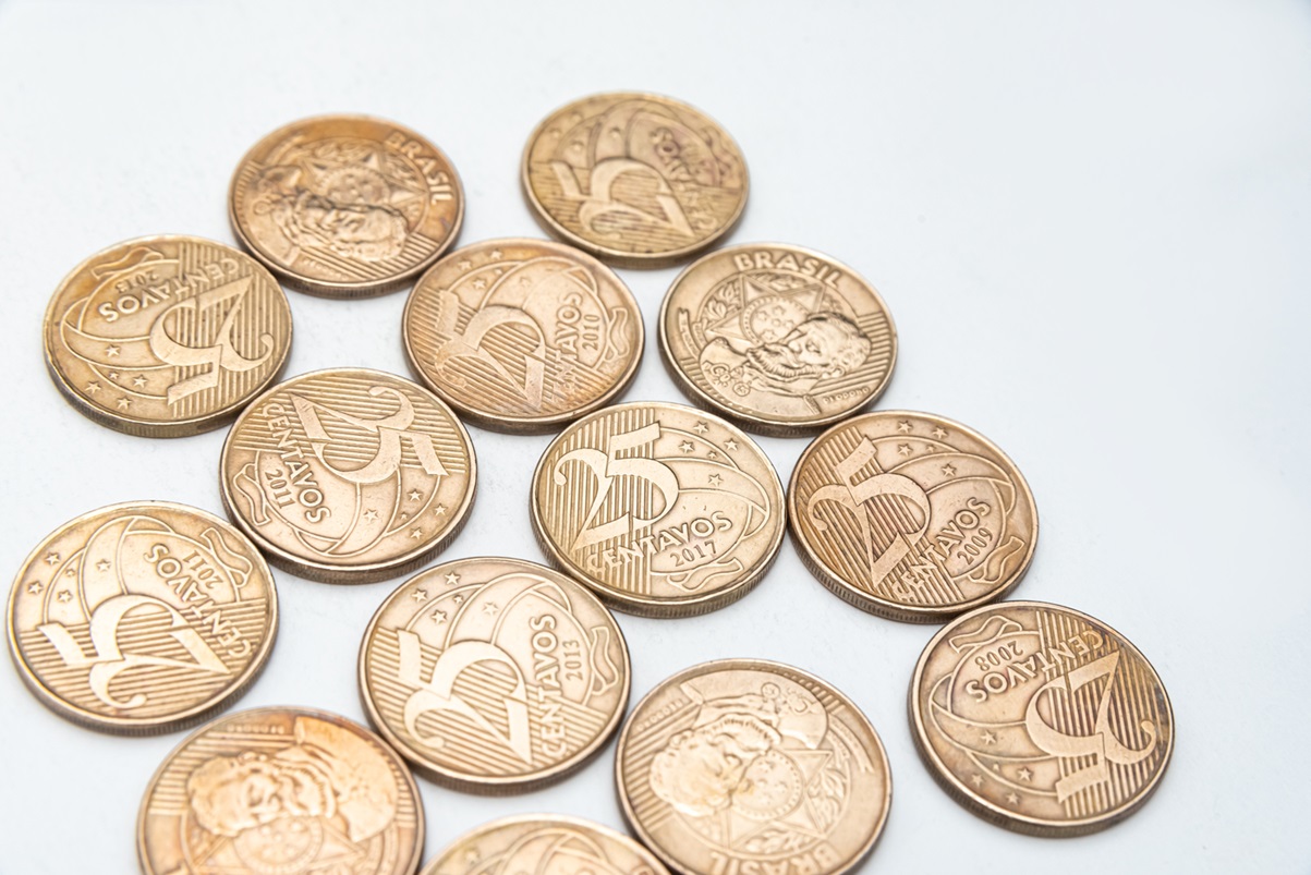 Conheça três casos em que esta MOEDA de 25 CENTAVOS pode valer R$ 300