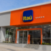 Fachada de agência do Itaú em referência às vagas de estágio oferecidas pelo banco.