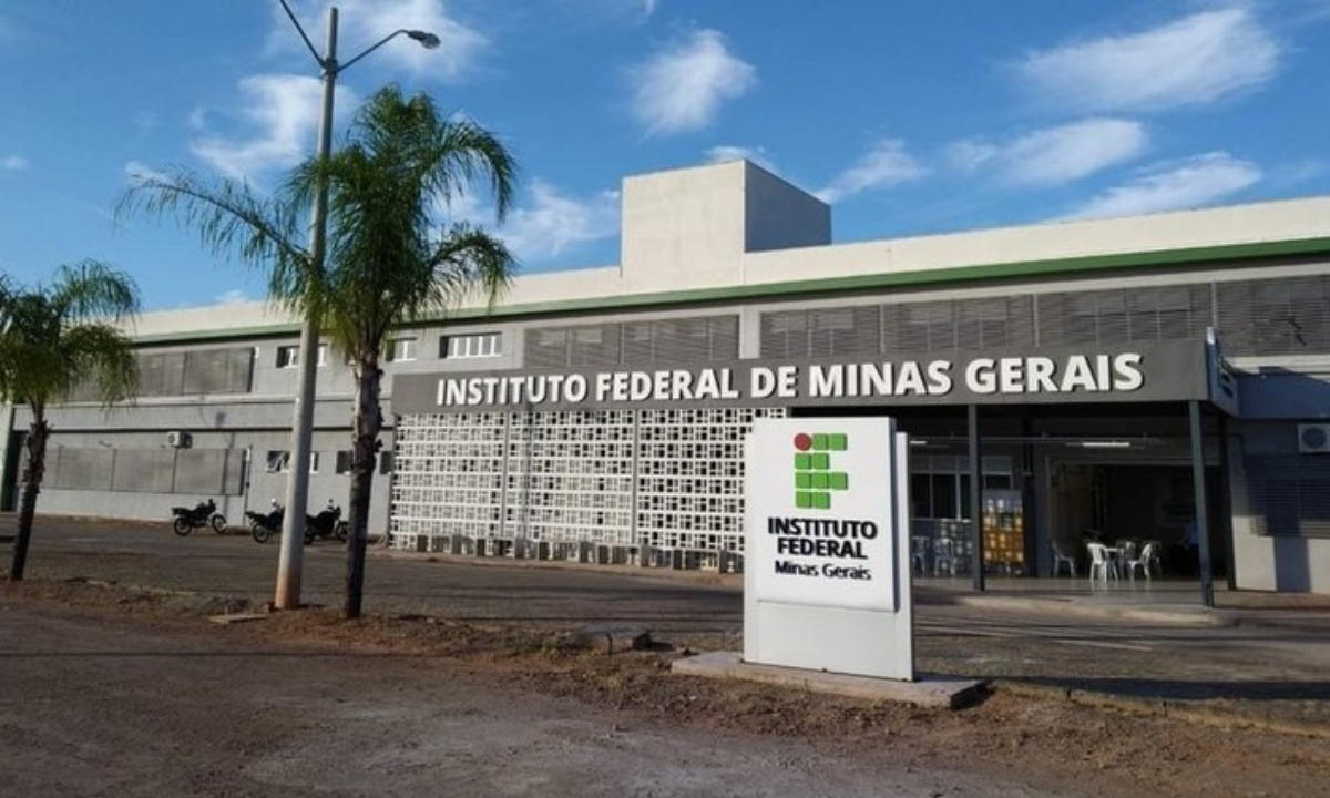 Concurso IFMG: salários de até R$ 11 mil e inscrições ABERTAS! Concurso IFMG: salários de até R$ 11 mil e inscrições ABERTAS!