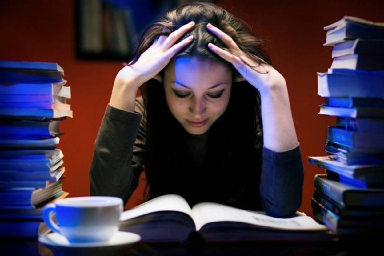 Conheça as graduações que mais causam depressão e insatisfação