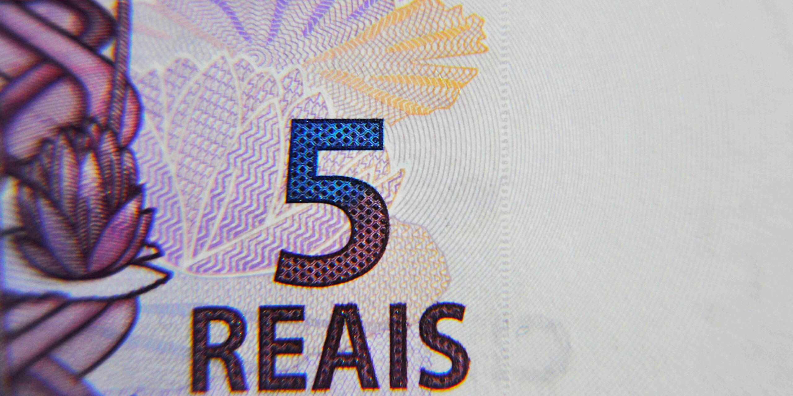 Conheça a nota de 5 reais rara e MUITO procurada que está valendo R$ 2,5 MIL!