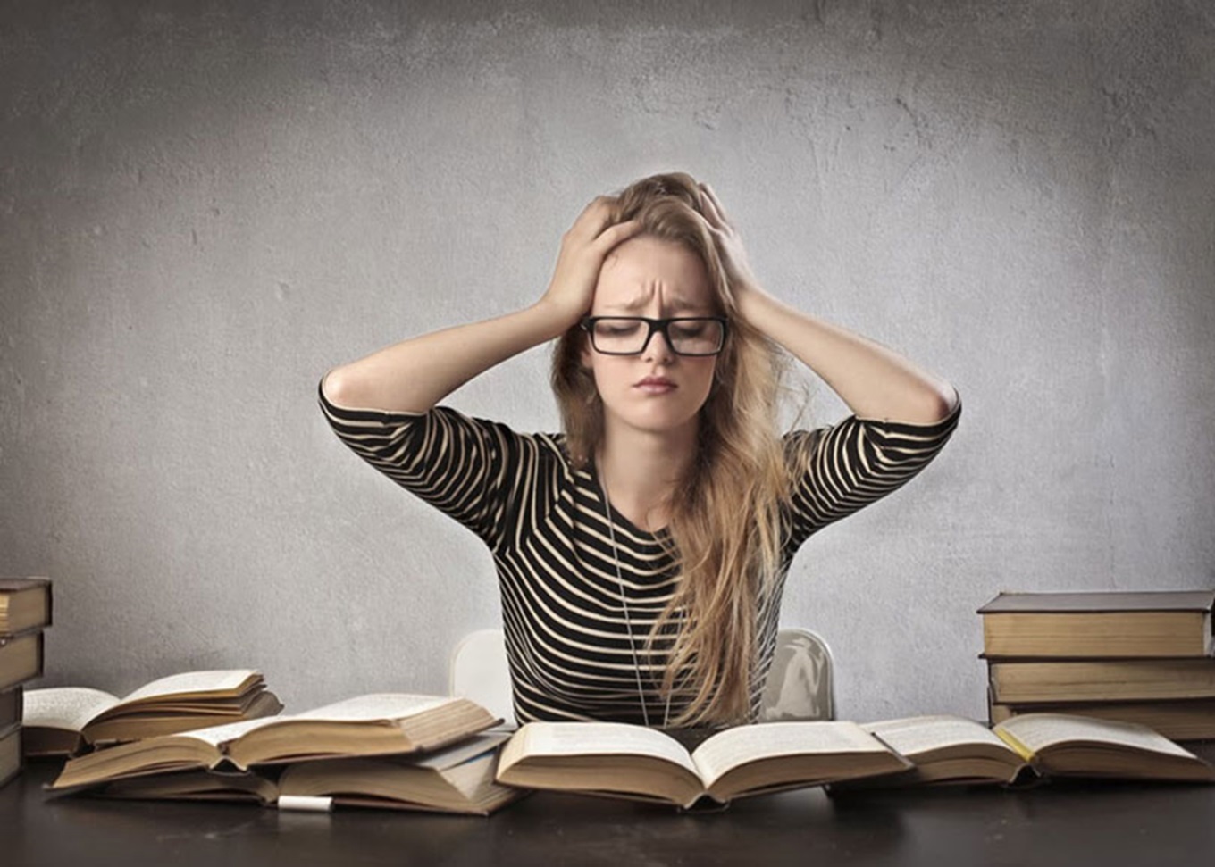 O correto é fim de semana ou final de semana?