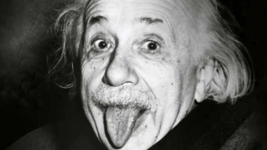 12 atitudes comuns de pessoas inteligentes!