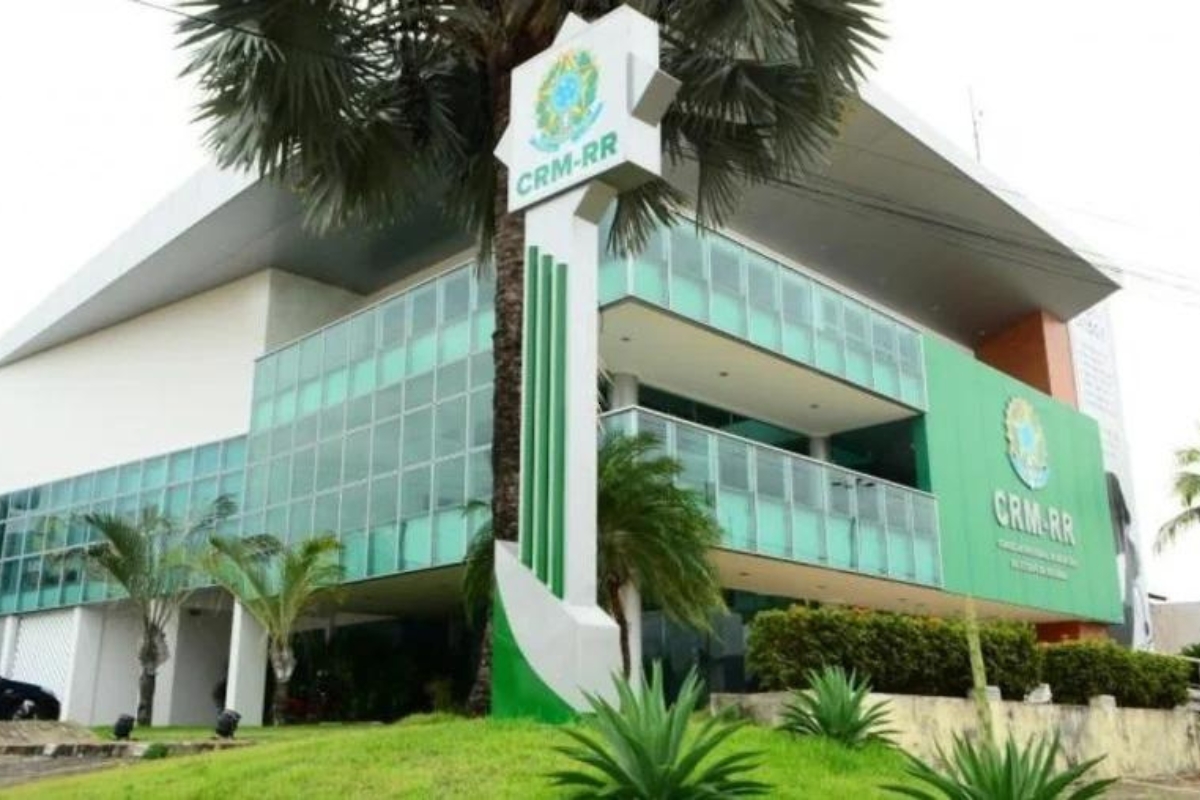 Edital PUBLICADO do concurso CRM tem 3 vagas e salários de R$ 4,2 mil; confira detalhes