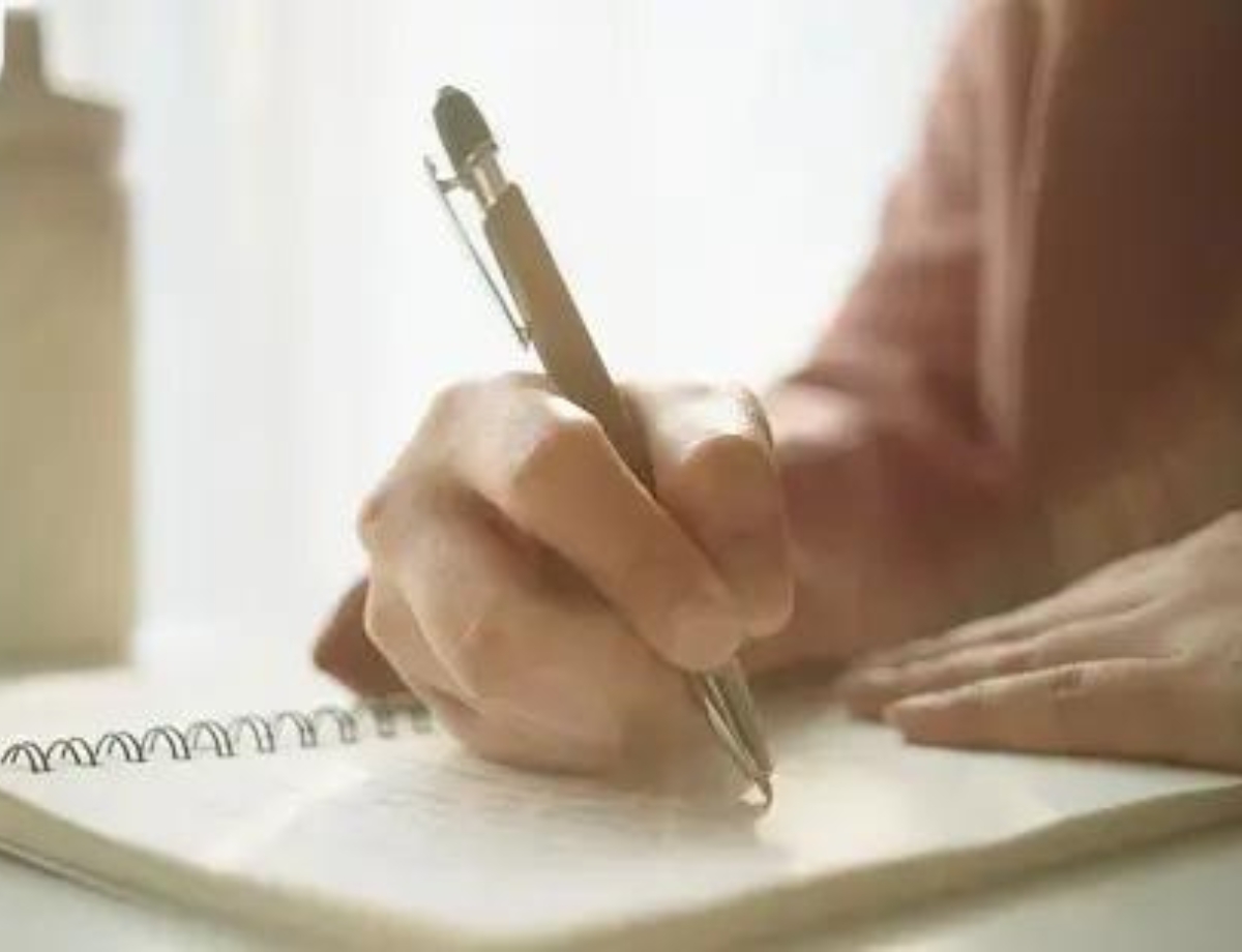 A DIFERENÇA entre "de encontro a" e "ao encontro de" é SIMPLES, mas vai te SURPREENDER