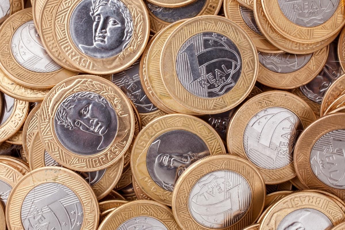 Conheça a Moeda de 1 REAL SEM FALHAS que vale R$ 550 no país