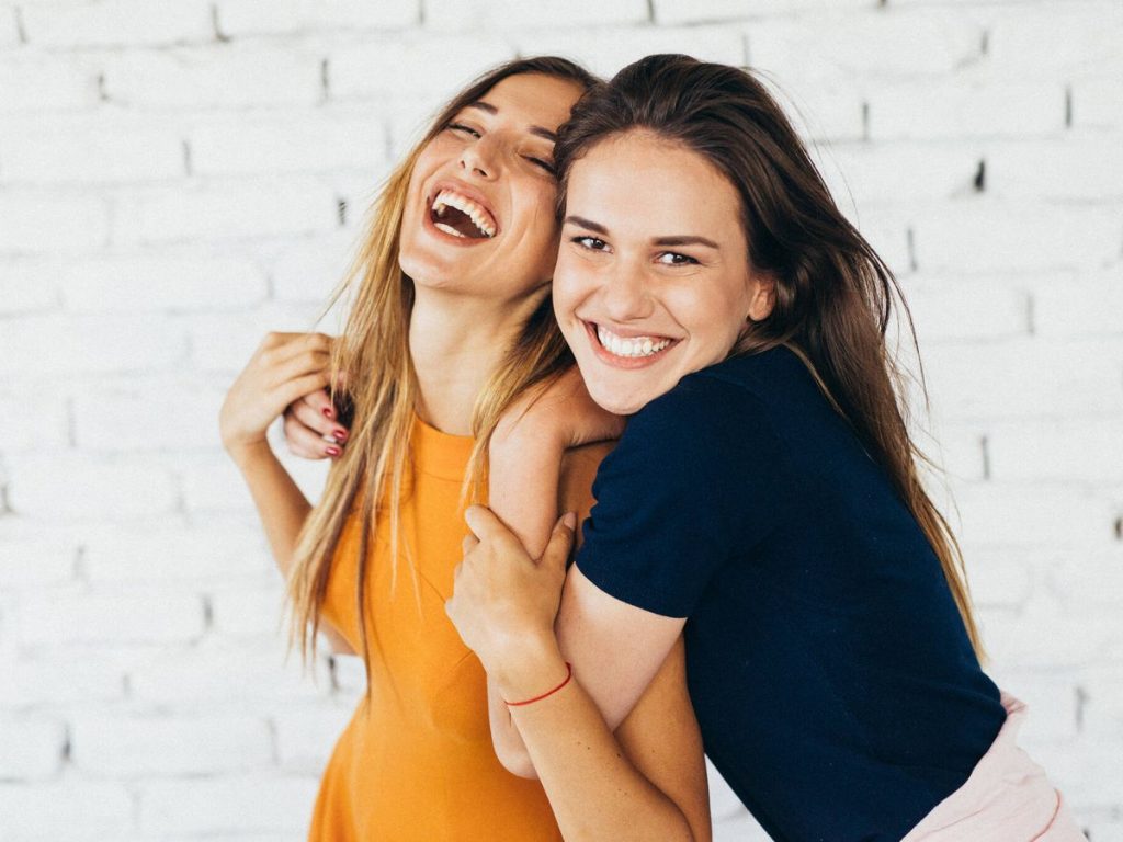 Veja a lista de frases que uma pessoa inteligente diz para seus amigos