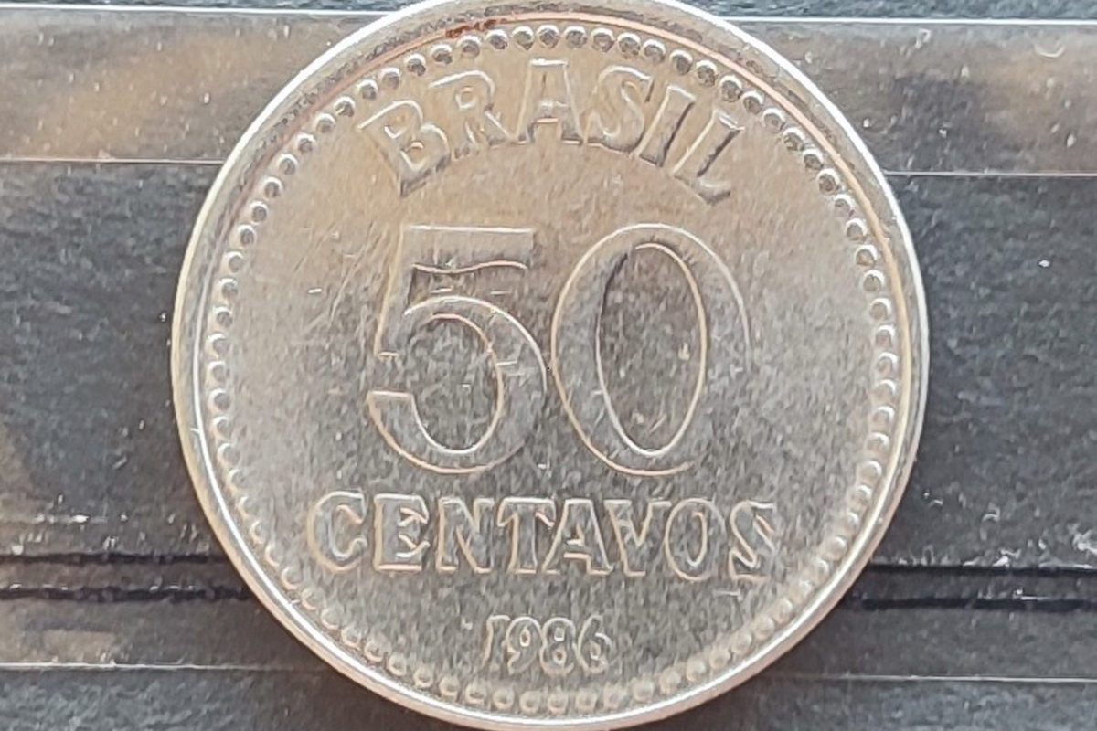 Brasileiros estão trocando moedinhas de 50 centavos por PIX valioso; confira Brasileiros estão trocando moedinhas de 50 centavos por PIX valioso; confira