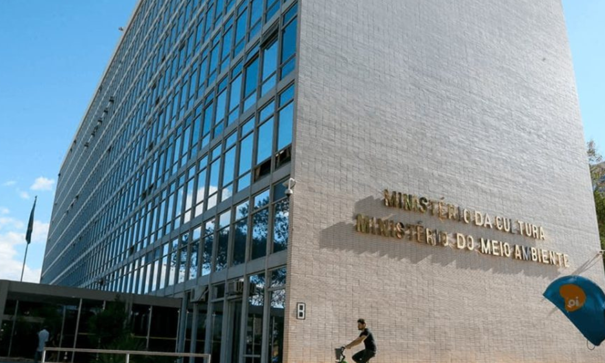 Concurso Ministério da Cultura: inscrições abertas HOJE (8)!