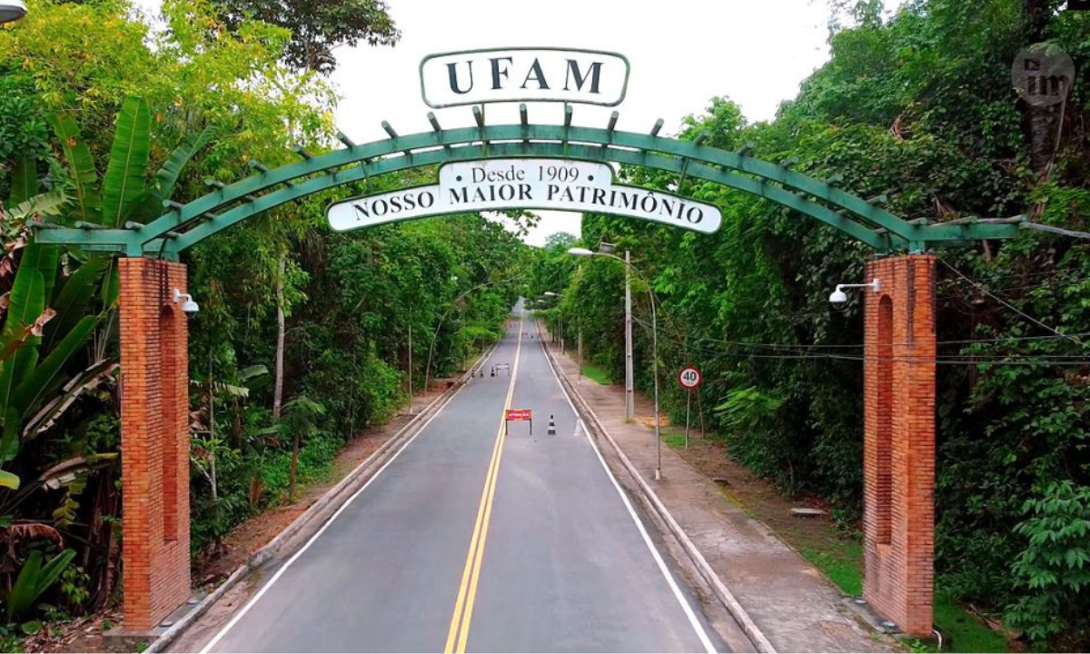Concurso UFAM 2024: edital publicado com salários de R$ 4,5 mil! Concurso UFAM 2024: edital publicado com salários de R$ 4,5 mil!