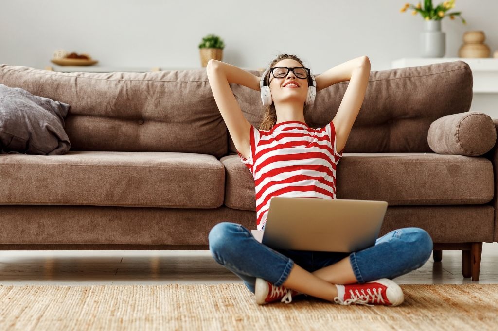Você sabia? Estudo aponta que gostar de ficar sozinho é sinal de ALTA INTELIGÊNCIA! Você sabia? Estudo aponta que gostar de ficar sozinho é sinal de ALTA INTELIGÊNCIA!