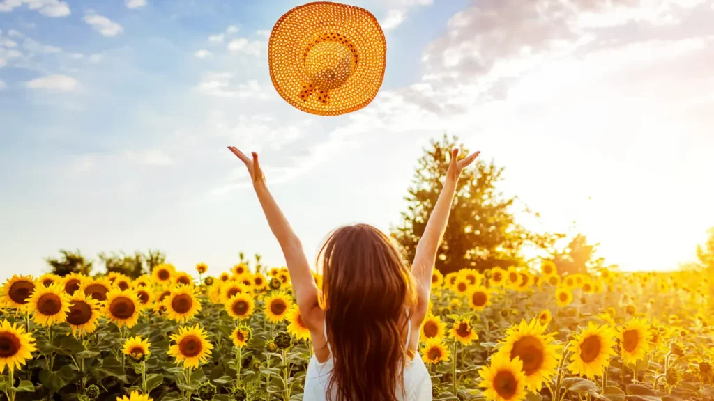 Como pequenas mudanças podem trazer grandes SORRISOS? Especialistas em felicidade dão dicas! Como pequenas mudanças podem trazer grandes SORRISOS? Especialistas em felicidade dão dicas!