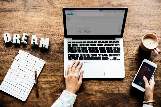 Da Paixão ao Trabalho: Como transformar seu Hobby em uma carreira de SUCESSO! Da Paixão ao Trabalho: Como transformar seu Hobby em uma carreira de SUCESSO!