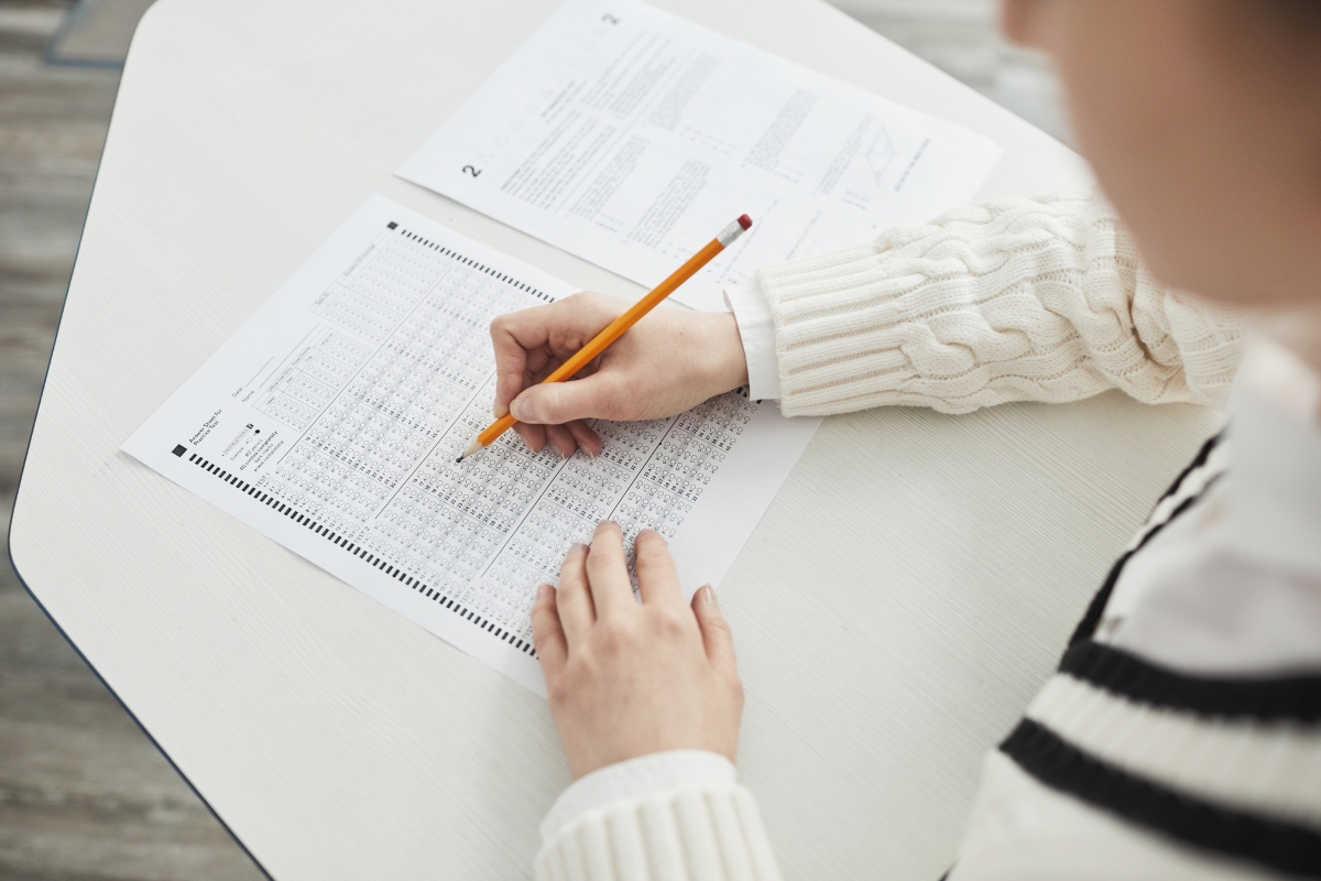Concurso Sertânia: oportunidades de salários de R4 2,5 mil Concurso Sertânia: oportunidades de salários de R4 2,5 mil
