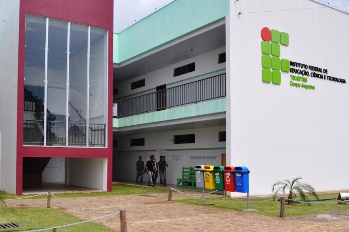 ENCERRA AMANHÃ! Concurso IFTO oferece 50 vagas com salários atrativos
