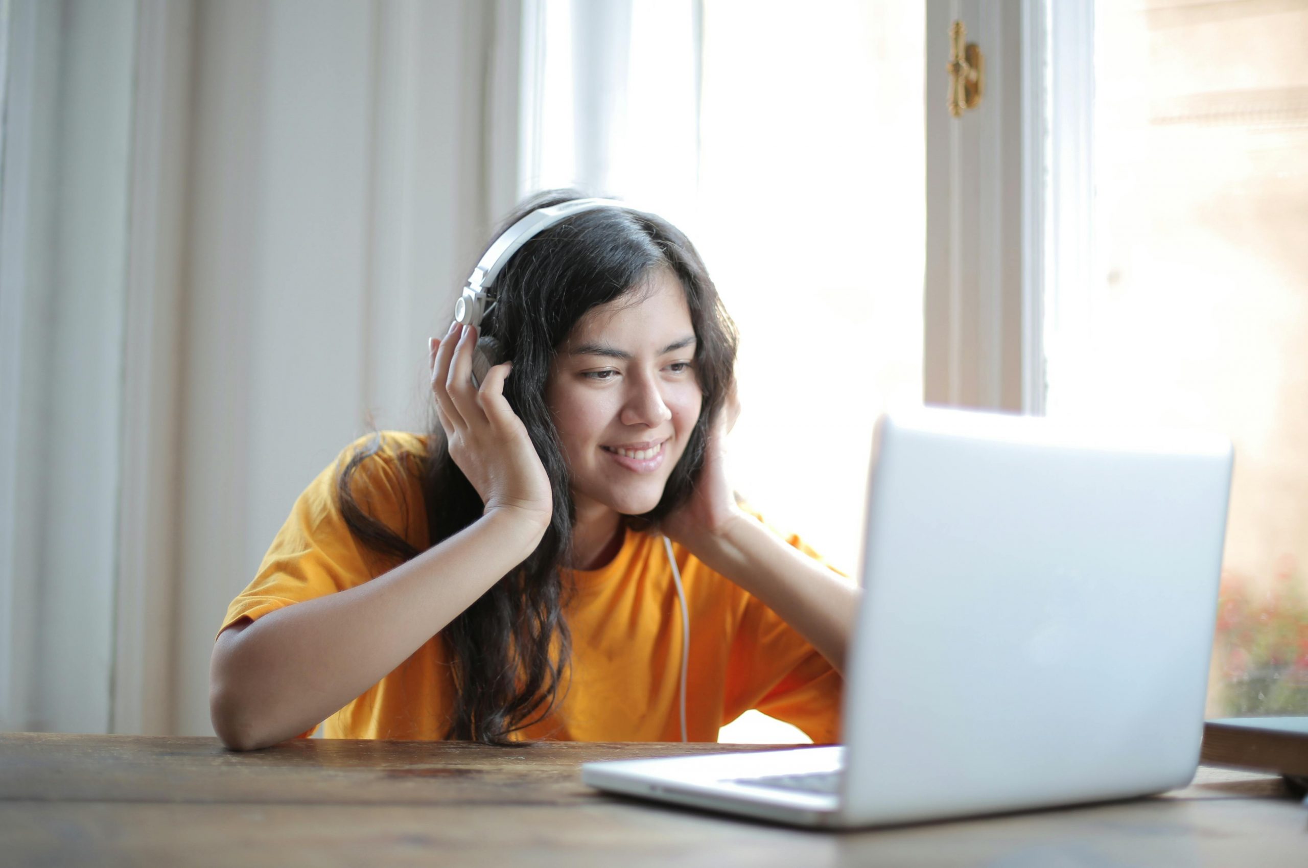 Estudar com podcasts