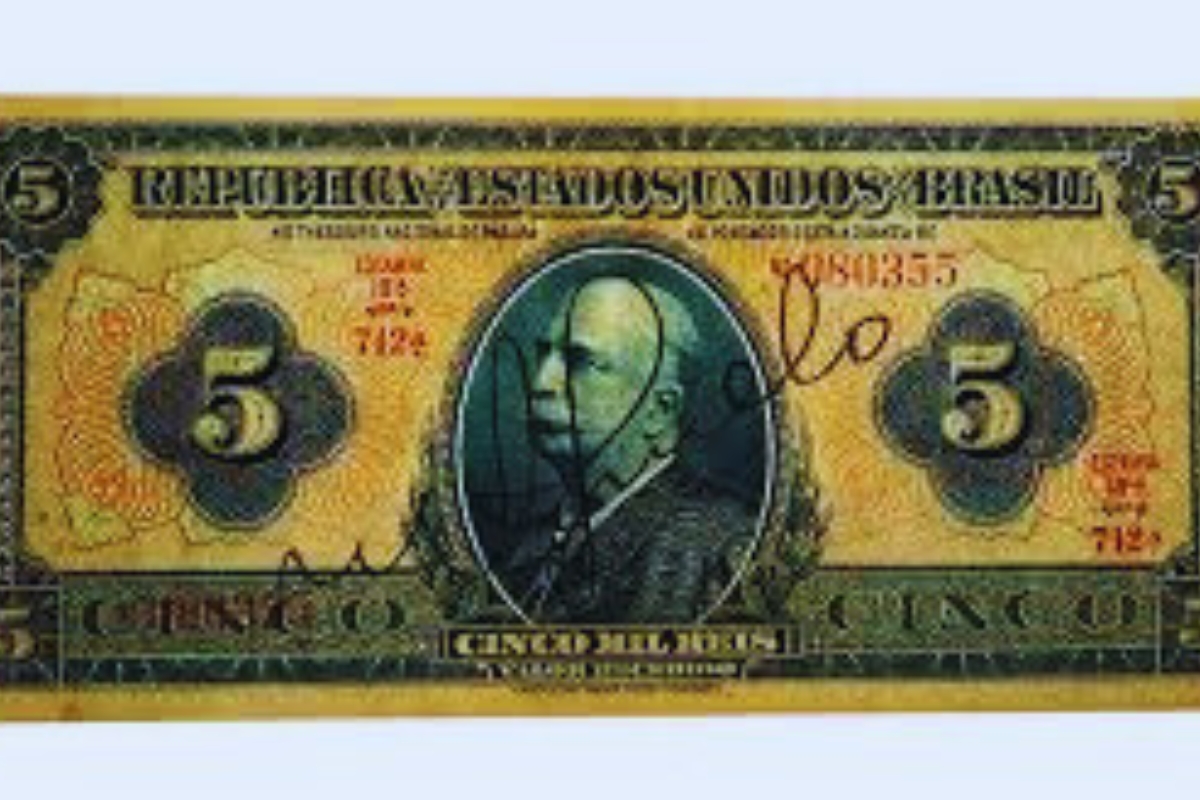 Cédula antiga com ESTE CARIMBO vale COMPRA DO MÊS: R$ 2000 na mão Cédula antiga com ESTE CARIMBO vale COMPRA DO MÊS: R$ 2000 na mão