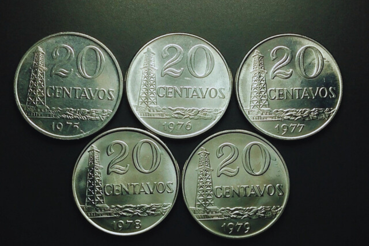 Moeda da épica do cruzeiro vale muito para colecionadores: se você tiver 3 modelos pode SALVAR o “cafezinho” Moeda da épica do cruzeiro vale muito para colecionadores: se você tiver 3 modelos pode SALVAR o “cafezinho”