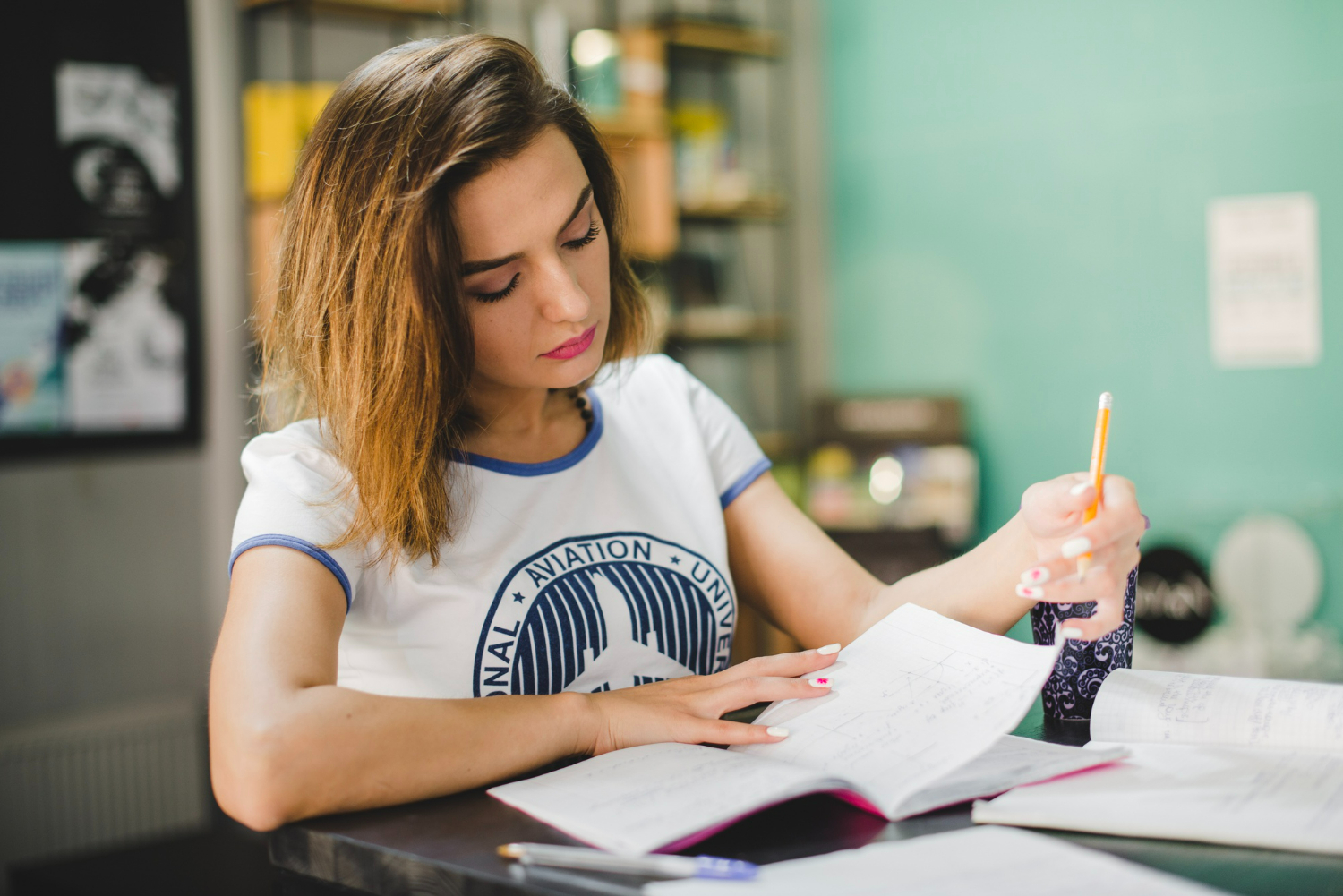 É viável largar o emprego para estudar para concursos públicos?