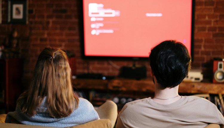 Estudar com filmes e séries Estudar com filmes e séries